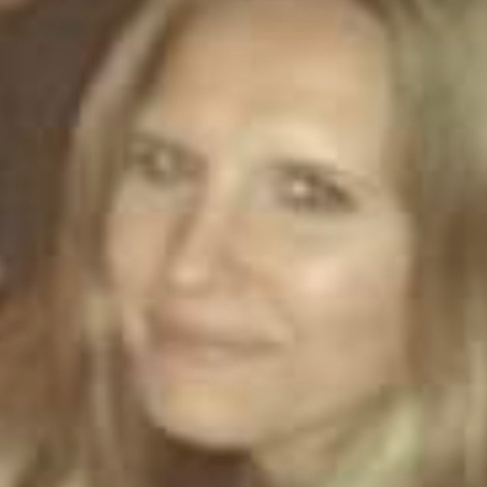 Meet your Posher, Christina